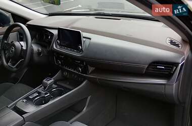 Позашляховик / Кросовер Nissan Rogue 2021 в  фото 35 Позашляховик / Кросовер Nissan Rogue 2021 в