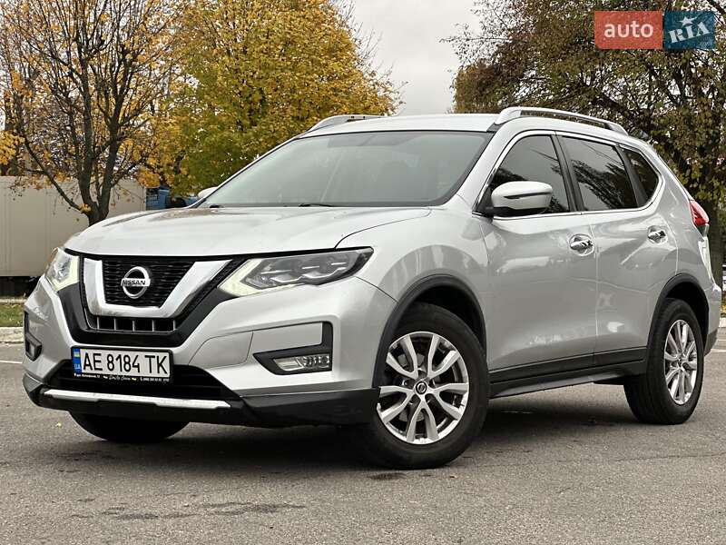 Позашляховик / Кросовер Nissan Rogue 2016 в Києві фото Позашляховик / Кросовер Nissan Rogue 2016 в Києві