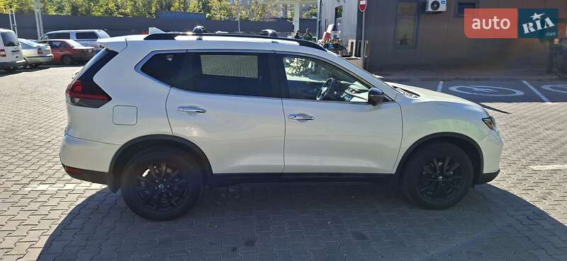 Внедорожник / Кроссовер Nissan Rogue 2018 в Одессе