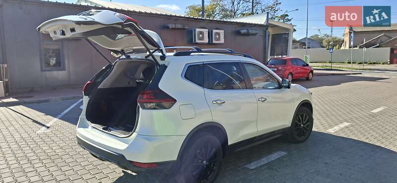 Внедорожник / Кроссовер Nissan Rogue 2018 в Одессе