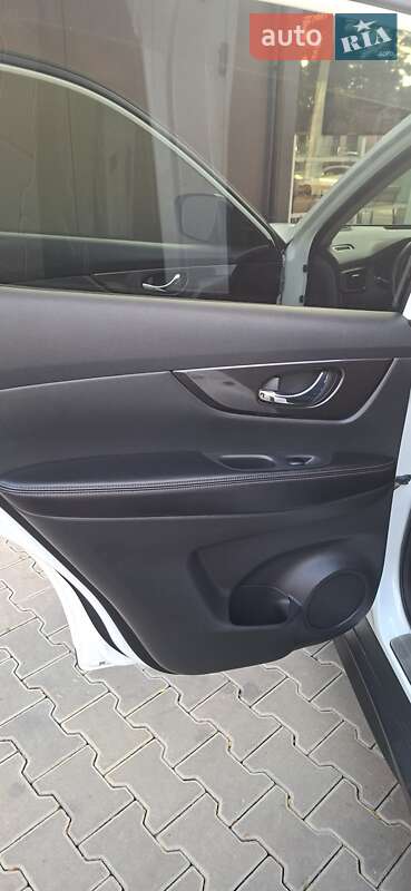 Внедорожник / Кроссовер Nissan Rogue 2018 в Одессе