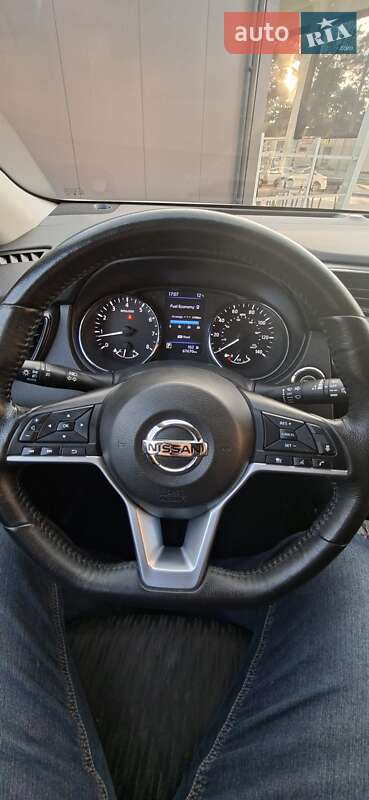 Внедорожник / Кроссовер Nissan Rogue 2018 в Одессе