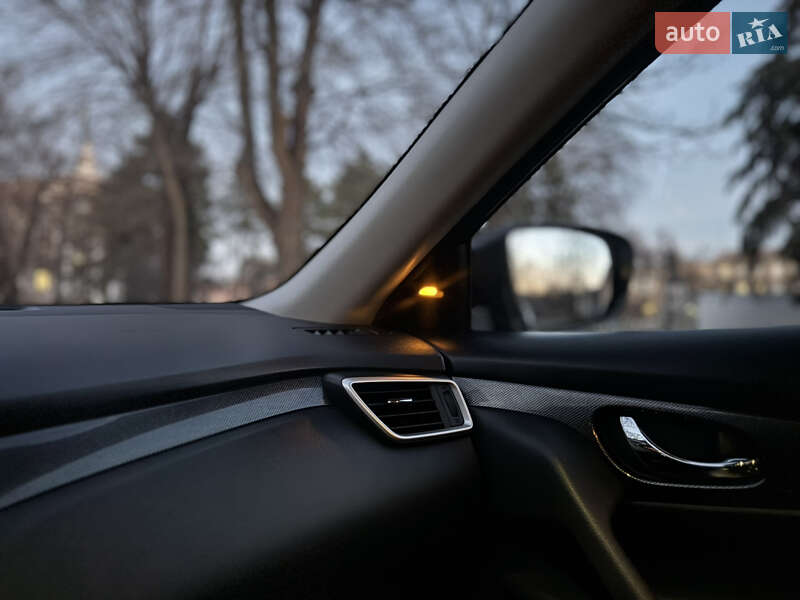Внедорожник / Кроссовер Nissan Rogue 2016 в Кривом Роге фото 17 Внедорожник / Кроссовер Nissan Rogue 2016 в Кривом Роге