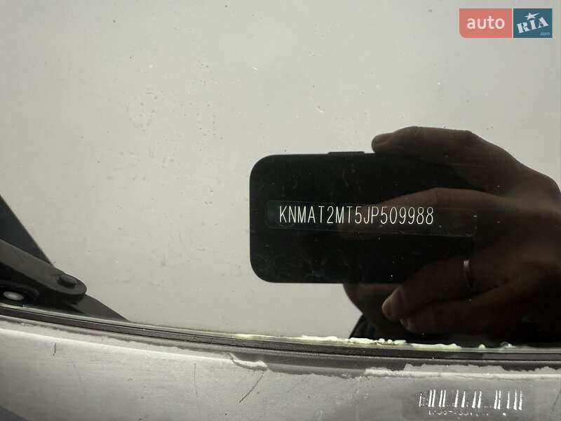 Позашляховик / Кросовер Nissan Rogue 2017 в Києві