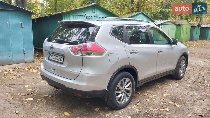 Внедорожник / Кроссовер Nissan Rogue 2014 в Одессе