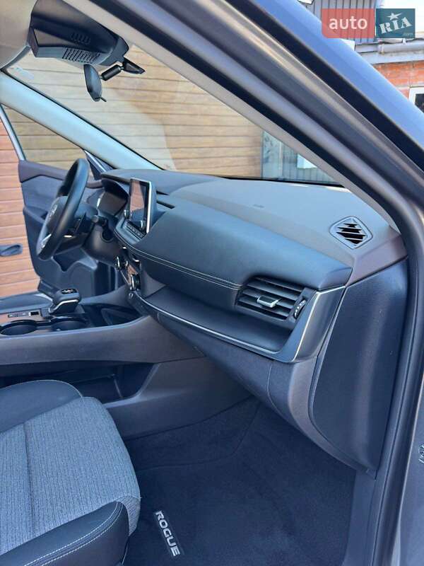 Позашляховик / Кросовер Nissan Rogue 2022 в Нововолинську фото 11 Позашляховик / Кросовер Nissan Rogue 2022 в Нововолинську