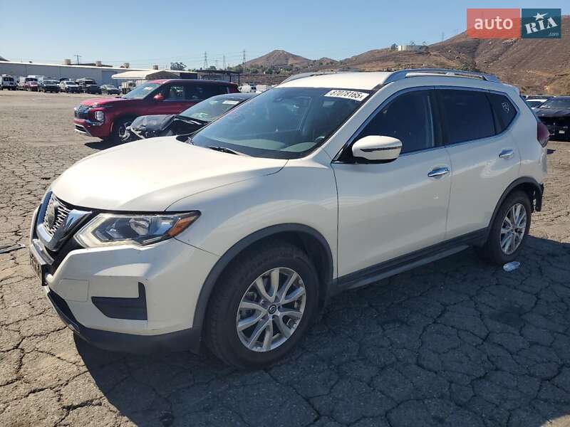 Nissan Rogue 2020