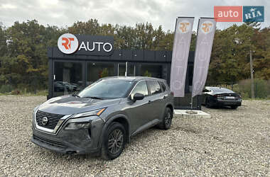 Позашляховик / Кросовер Nissan Rogue 2021 в Львові