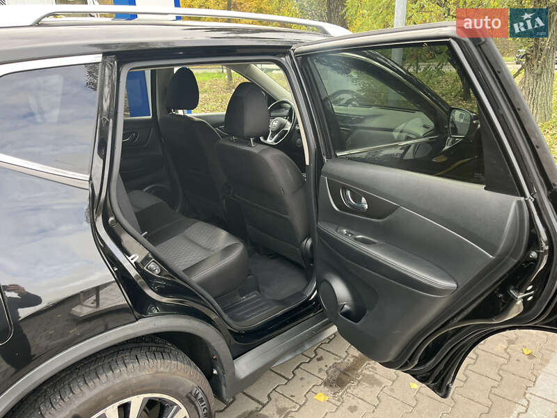 Внедорожник / Кроссовер Nissan Rogue 2018 в Киеве фото 5 Внедорожник / Кроссовер Nissan Rogue 2018 в Киеве