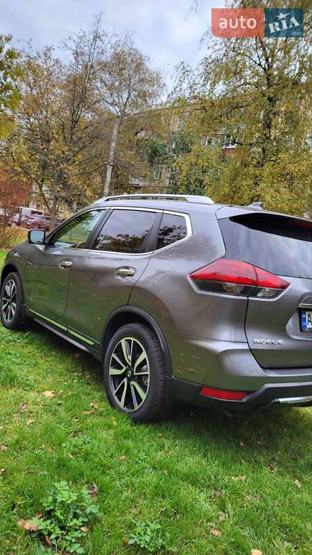Позашляховик / Кросовер Nissan Rogue 2018 в Харкові