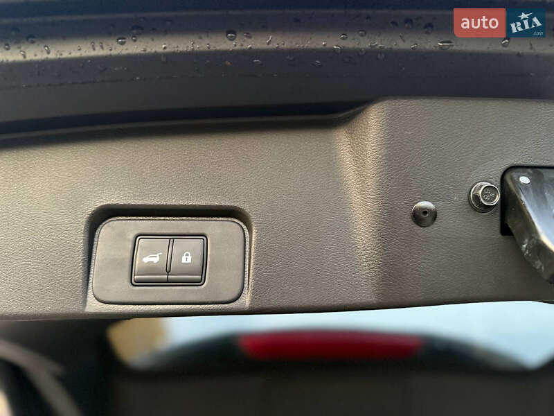 Позашляховик / Кросовер Nissan Rogue 2024 в Києві фото 26 Позашляховик / Кросовер Nissan Rogue 2024 в Києві