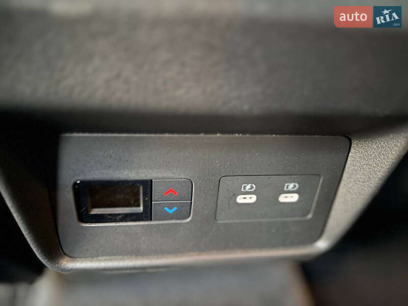 Позашляховик / Кросовер Nissan Rogue 2024 в Києві фото 33 Позашляховик / Кросовер Nissan Rogue 2024 в Києві