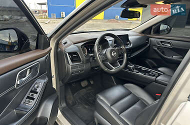 Внедорожник / Кроссовер Nissan Rogue 2020 в 