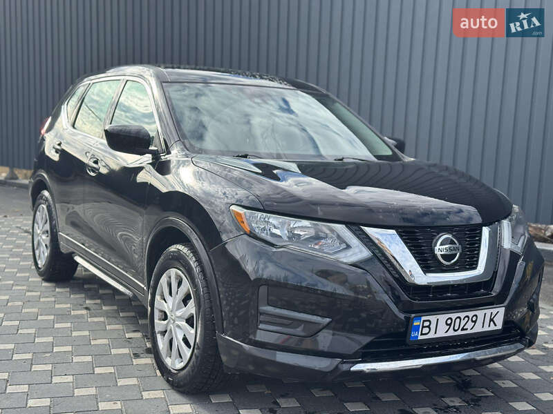 Внедорожник / Кроссовер Nissan Rogue 2020 в Полтаве