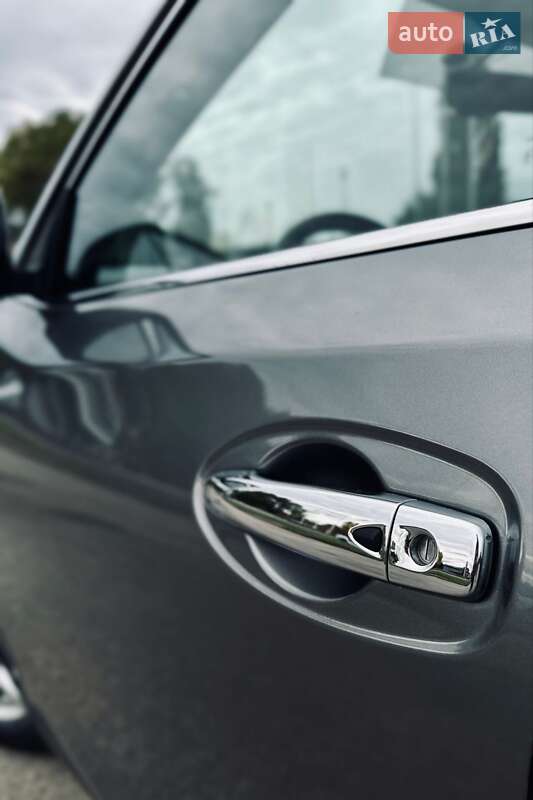 Позашляховик / Кросовер Nissan Rogue 2017 в Кропивницькому