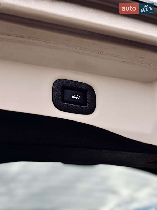 Позашляховик / Кросовер Nissan Rogue 2017 в Кропивницькому