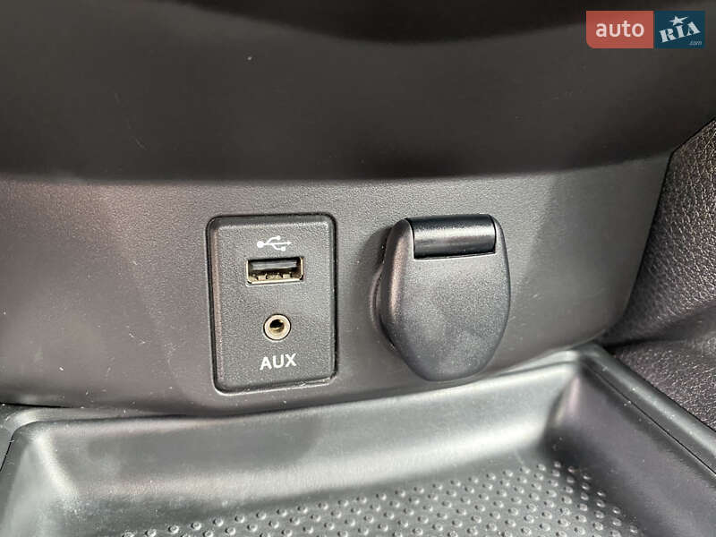 Внедорожник / Кроссовер Nissan Rogue 2015 в Полтаве фото 38 Внедорожник / Кроссовер Nissan Rogue 2015 в Полтаве