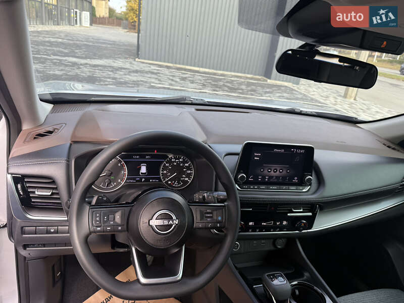 Позашляховик / Кросовер Nissan Rogue 2022 в Полтаві