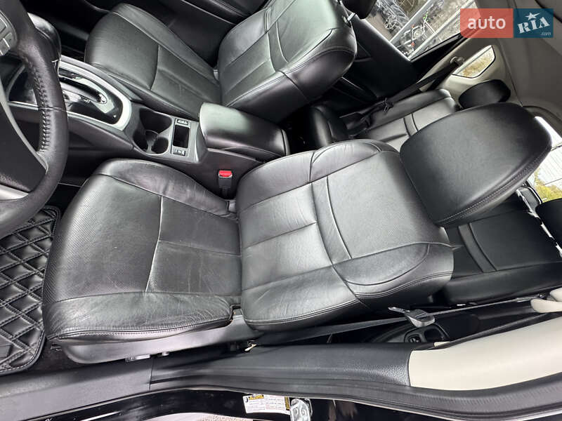Внедорожник / Кроссовер Nissan Rogue 2015 в Запорожье фото 36 Внедорожник / Кроссовер Nissan Rogue 2015 в Запорожье