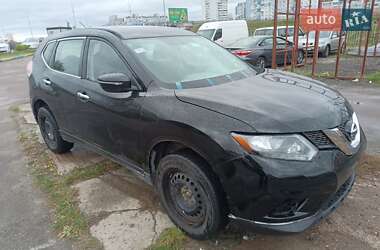 Позашляховик / Кросовер Nissan Rogue 2015 в Києві
