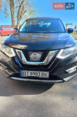 Позашляховик / Кросовер Nissan Rogue 2017 в Одесі