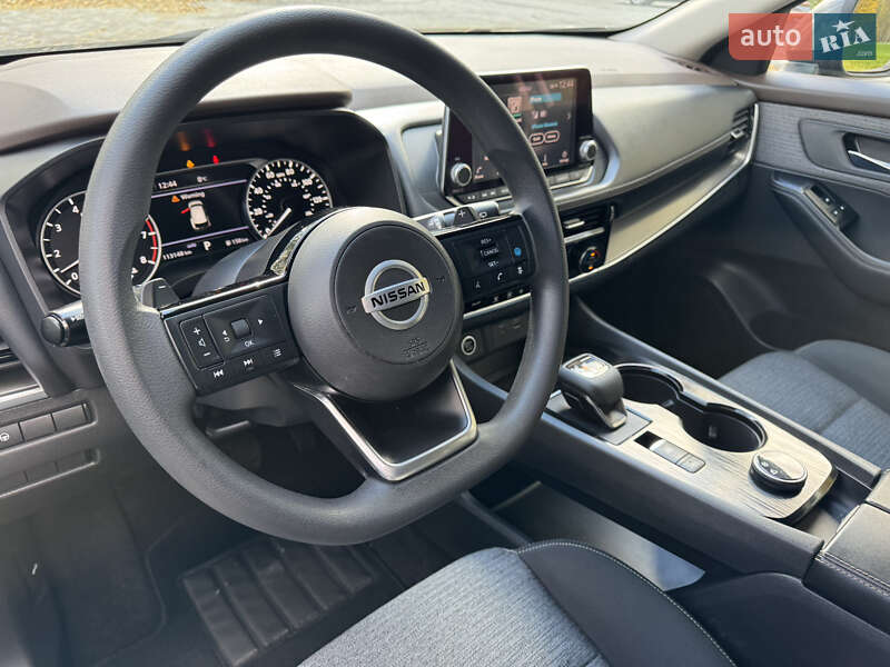 Внедорожник / Кроссовер Nissan Rogue 2020 в Тернополе