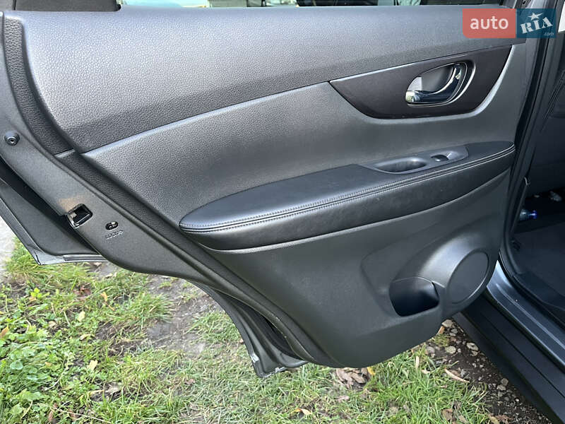 Внедорожник / Кроссовер Nissan Rogue 2018 в Дрогобыче фото 64 Внедорожник / Кроссовер Nissan Rogue 2018 в Дрогобыче