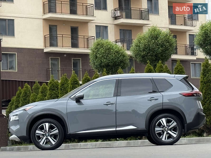 Позашляховик / Кросовер Nissan Rogue 2021 в Одесі