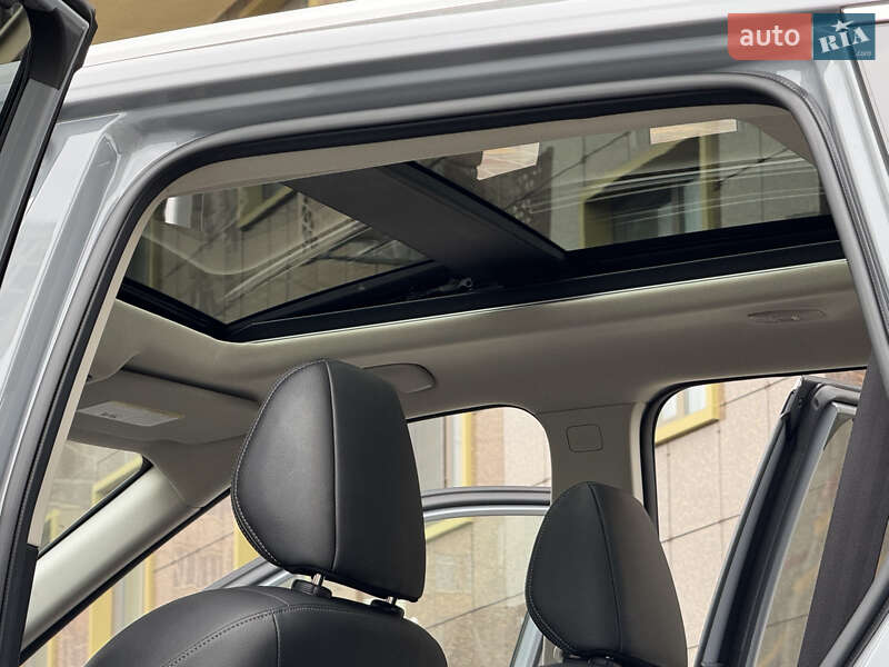 Позашляховик / Кросовер Nissan Rogue 2021 в Одесі