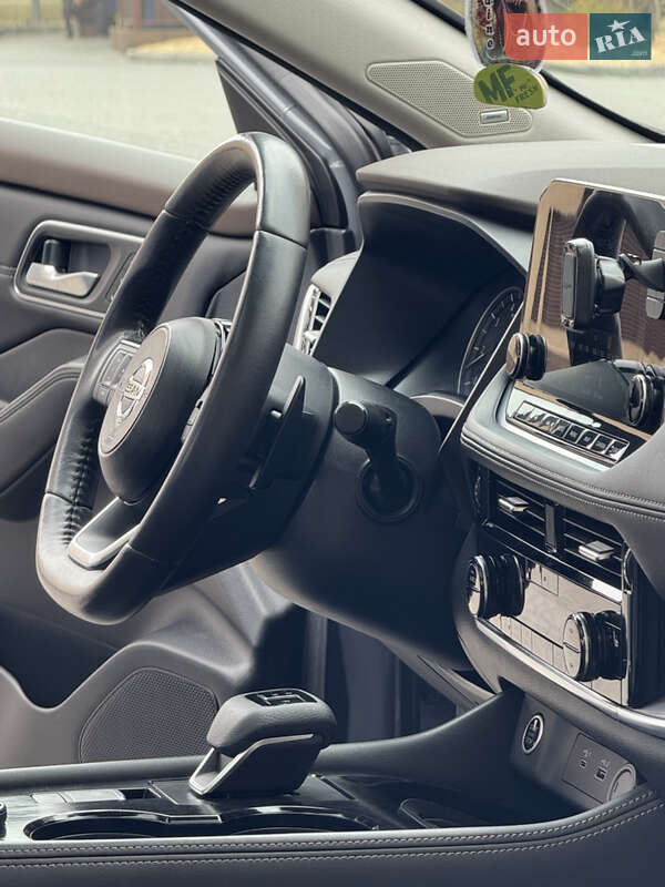 Позашляховик / Кросовер Nissan Rogue 2021 в Одесі