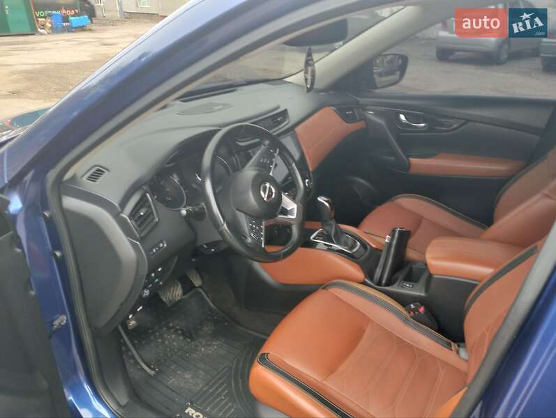 Позашляховик / Кросовер Nissan Rogue 2017 в Дніпрі фото 10 Позашляховик / Кросовер Nissan Rogue 2017 в Дніпрі