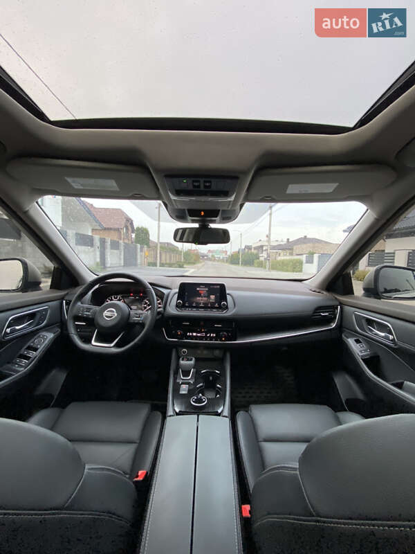 Позашляховик / Кросовер Nissan Rogue 2021 в Рівному