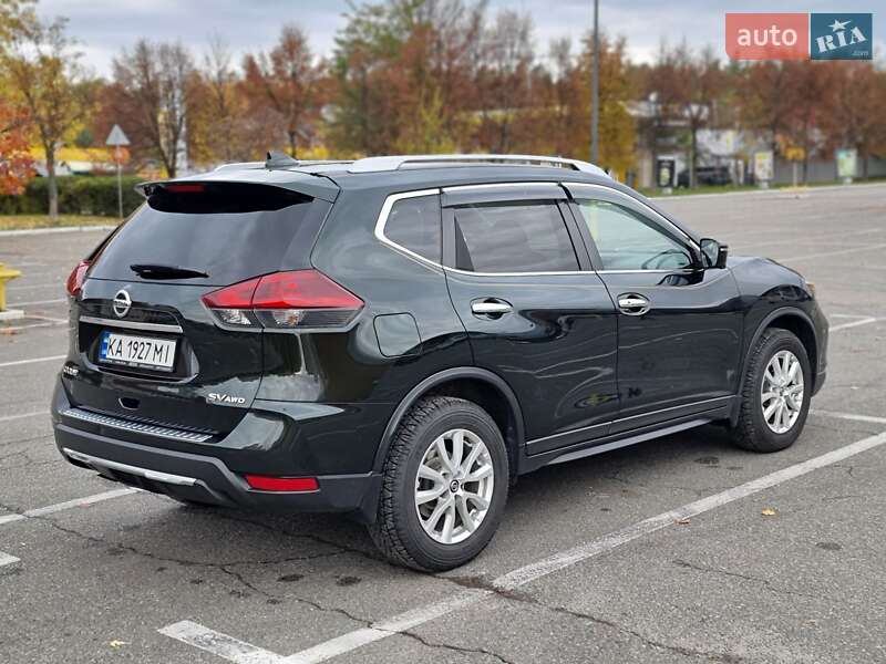Позашляховик / Кросовер Nissan Rogue 2018 в Броварах
