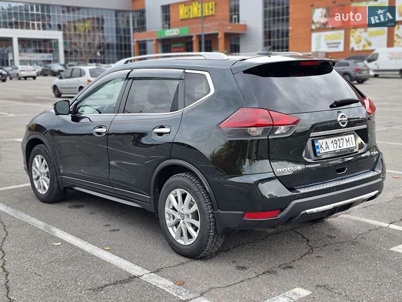 Позашляховик / Кросовер Nissan Rogue 2018 в Броварах
