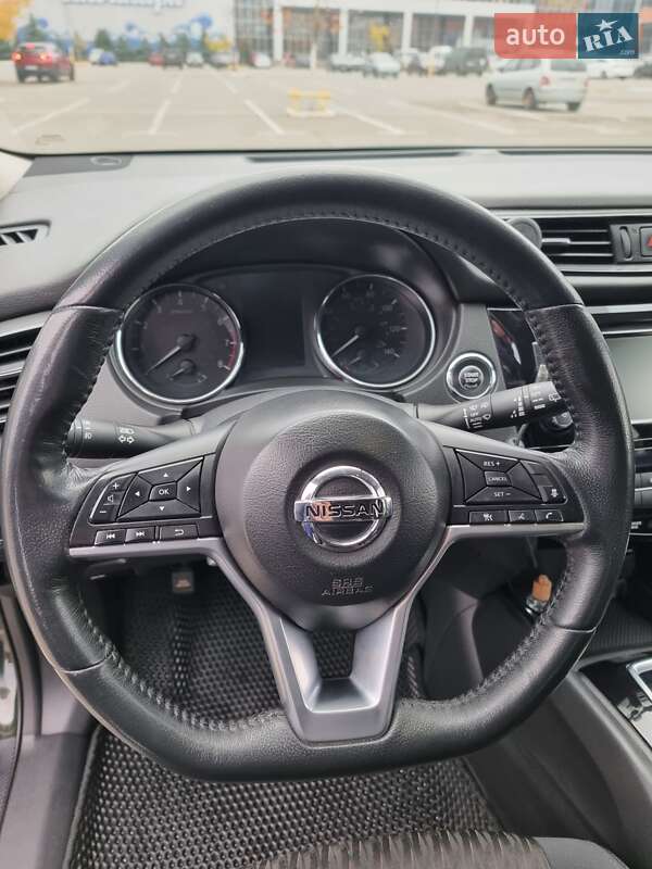 Позашляховик / Кросовер Nissan Rogue 2018 в Броварах