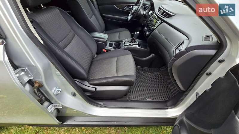 Внедорожник / Кроссовер Nissan Rogue 2017 в Полтаве фото 24 Внедорожник / Кроссовер Nissan Rogue 2017 в Полтаве