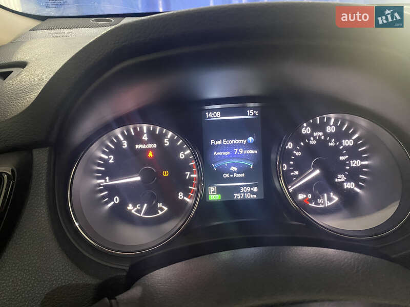 Позашляховик / Кросовер Nissan Rogue 2017 в Бережанах