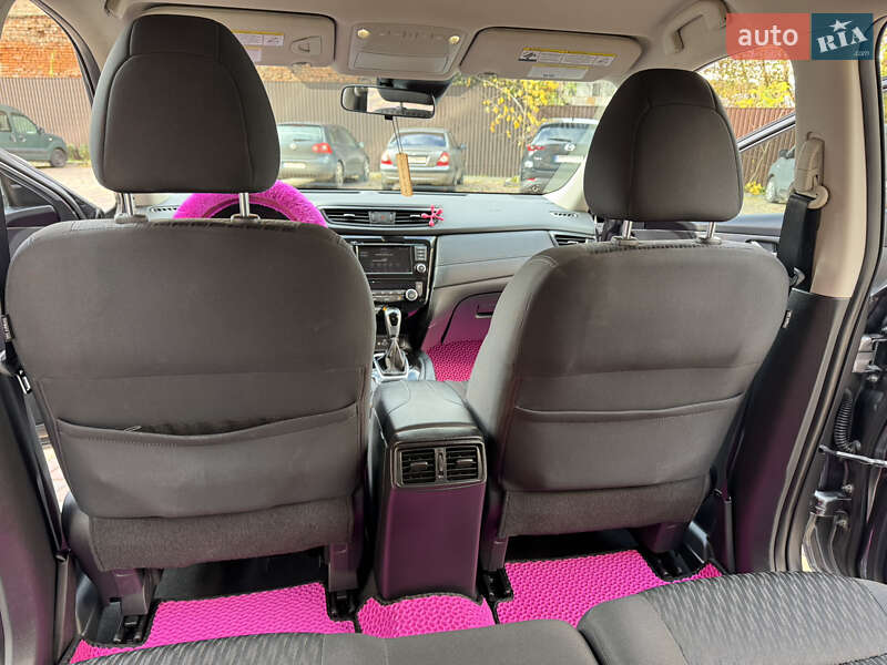 Внедорожник / Кроссовер Nissan Rogue 2019 в Виннице