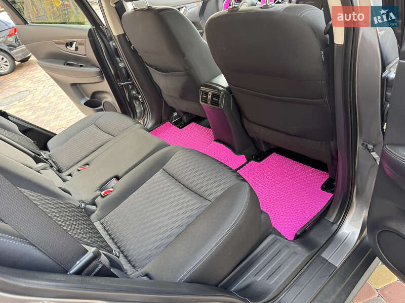 Внедорожник / Кроссовер Nissan Rogue 2019 в Виннице