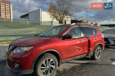 Позашляховик / Кросовер Nissan Rogue 2015 в Львові