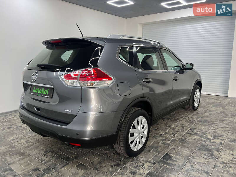 Внедорожник / Кроссовер Nissan Rogue 2016 в Одессе