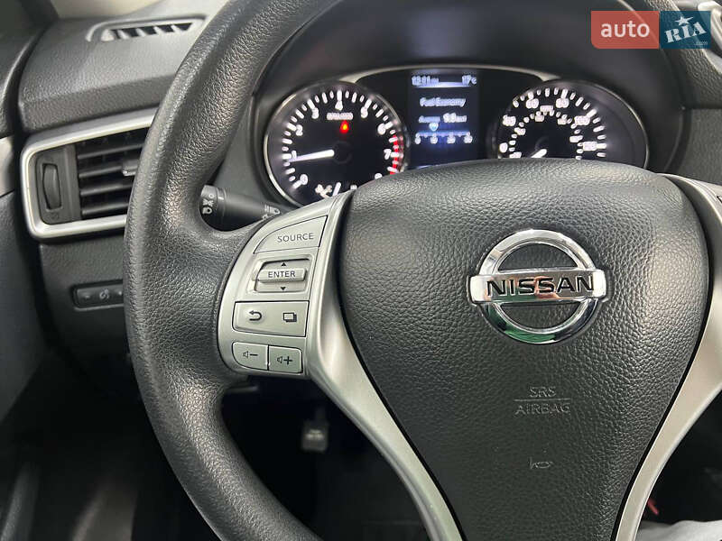 Внедорожник / Кроссовер Nissan Rogue 2016 в Одессе