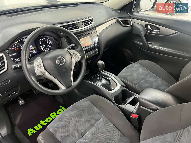 Внедорожник / Кроссовер Nissan Rogue 2016 в Одессе