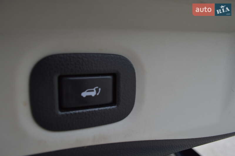 Позашляховик / Кросовер Nissan Rogue 2019 в Кропивницькому