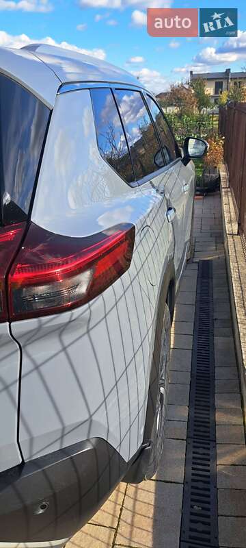 Позашляховик / Кросовер Nissan Rogue 2023 в Львові