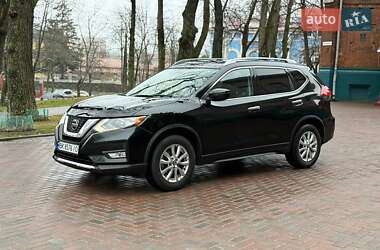 Позашляховик / Кросовер Nissan Rogue 2020 в Львові