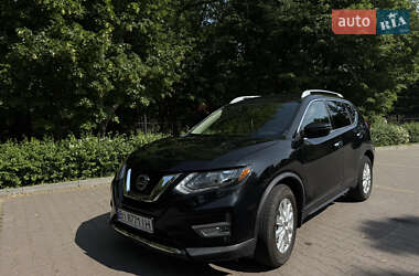 Внедорожник / Кроссовер Nissan Rogue 2019 в Миргороде