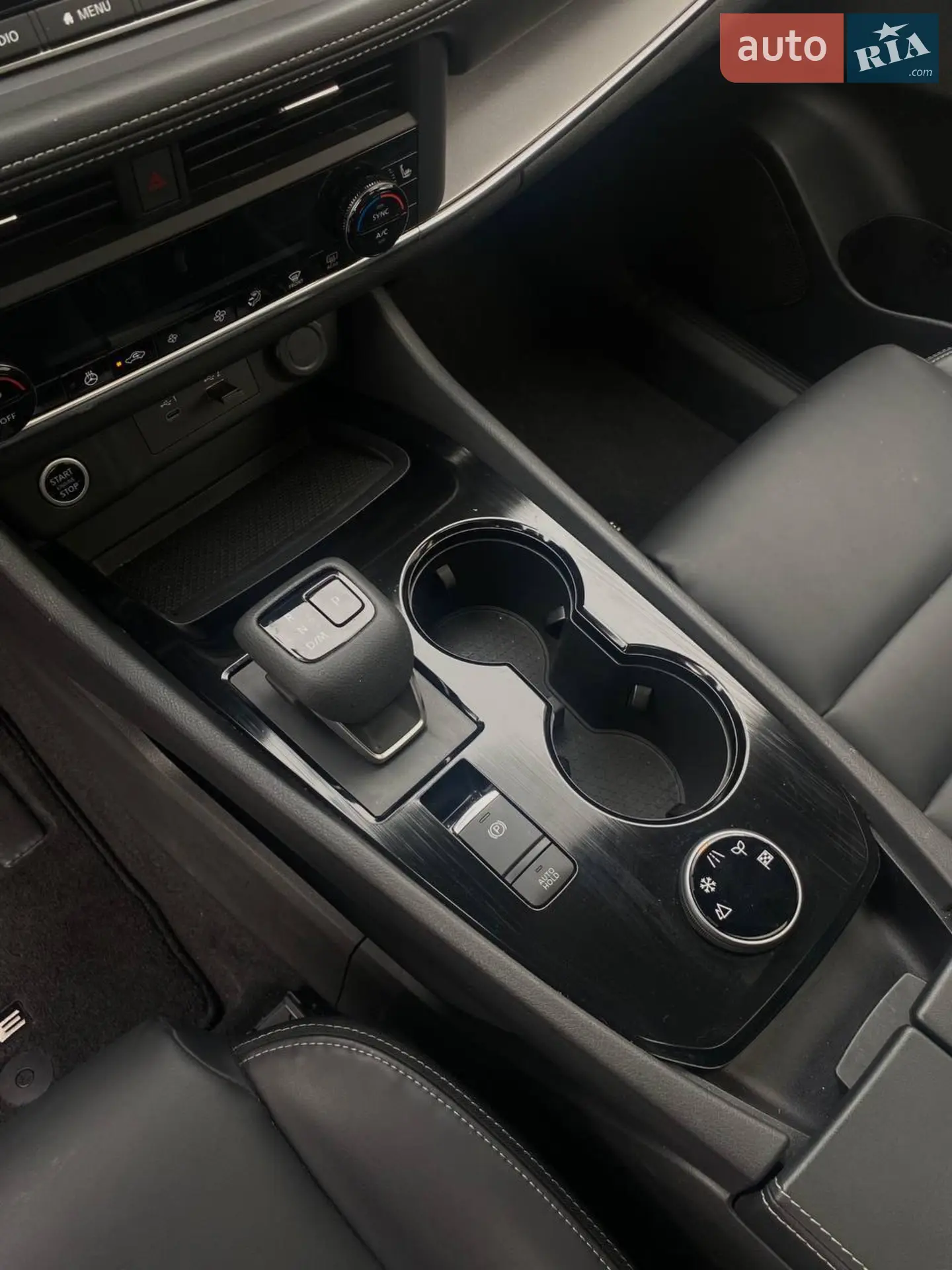 2023 Nissan Rogue - мініатюра 11