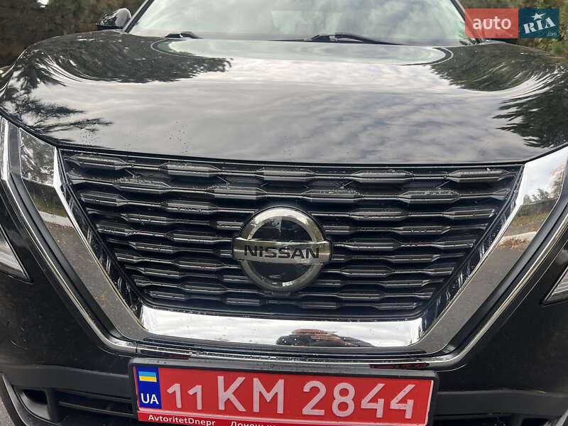 Внедорожник / Кроссовер Nissan Rogue 2021 в Днепре