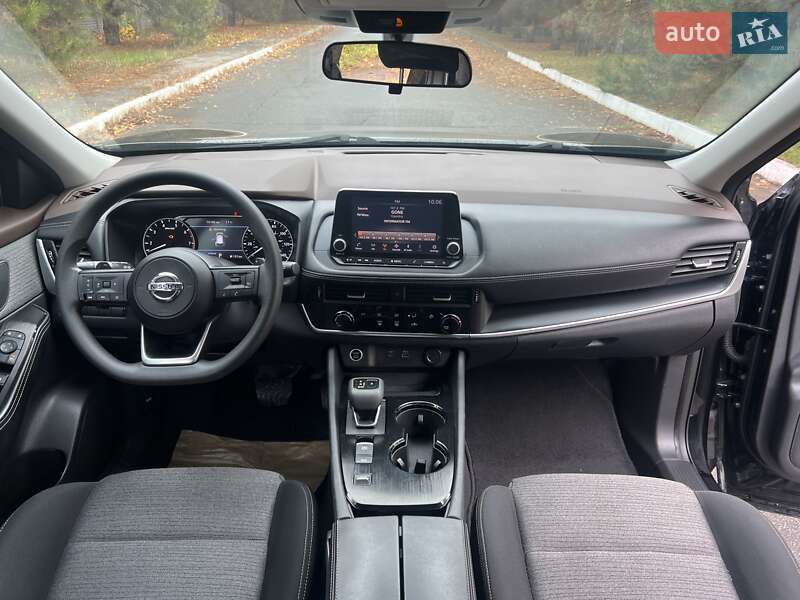 Внедорожник / Кроссовер Nissan Rogue 2021 в Днепре